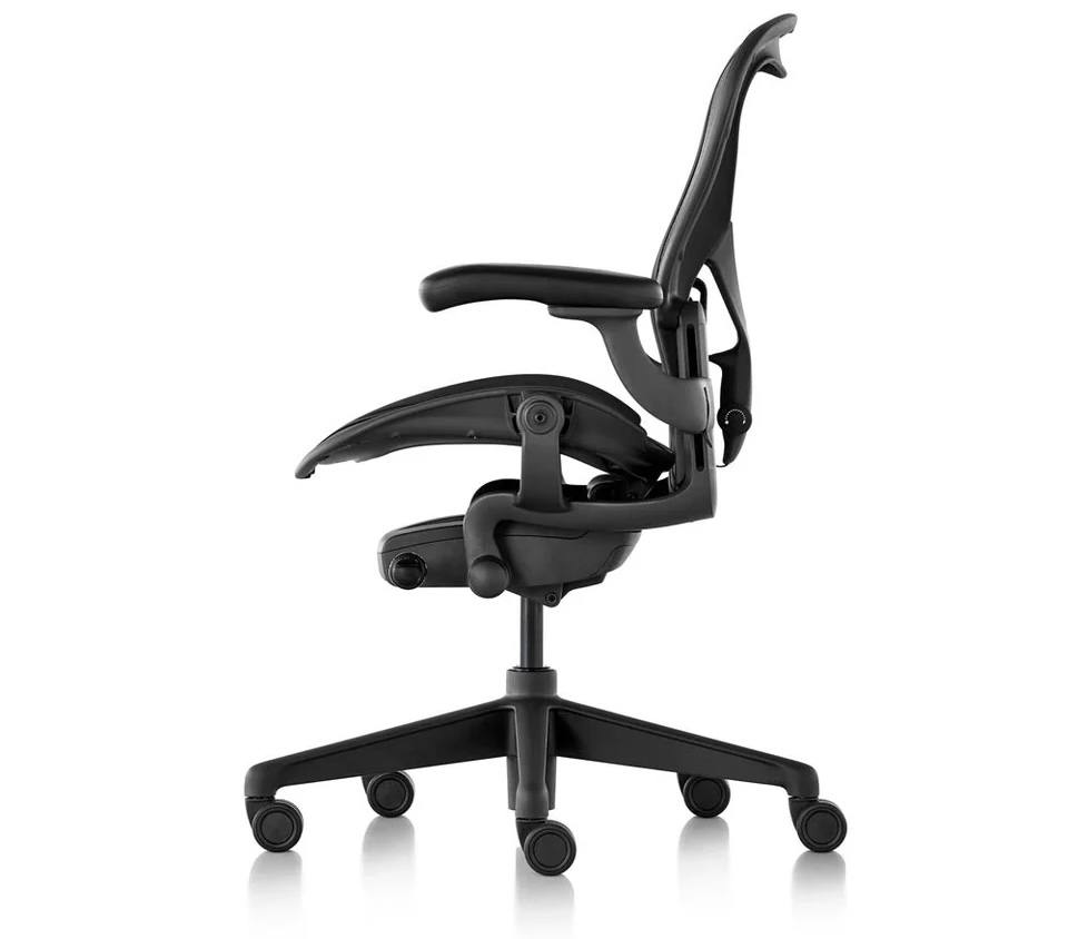 Эргономичное кресло Herman Miller Aeron Remastered